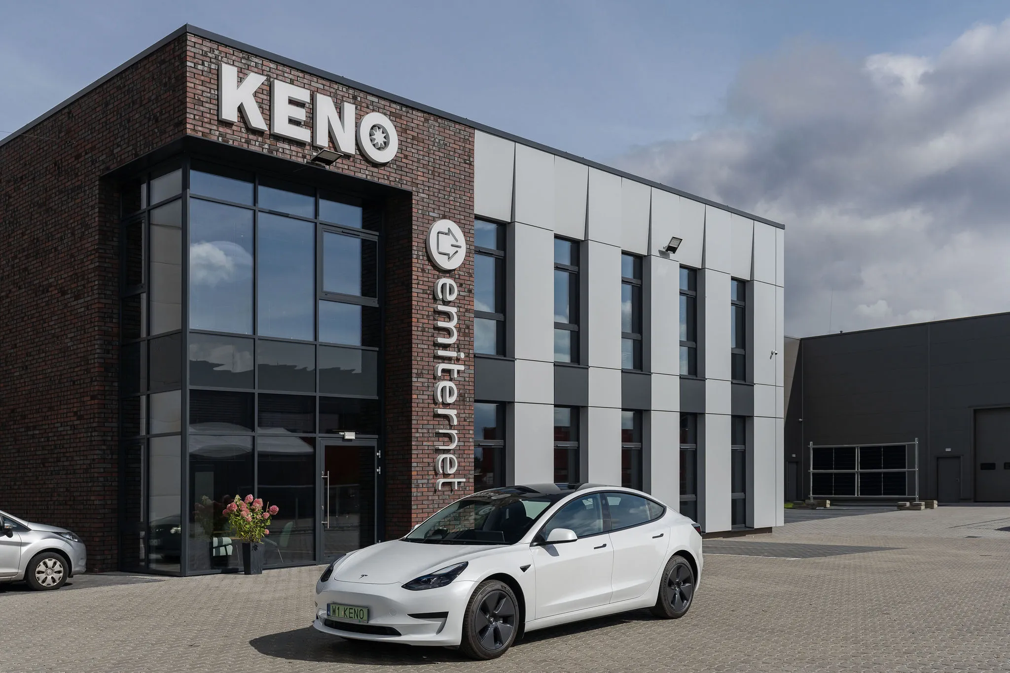 Siedziba i showroom NEXBE w Jawczycach koło Warszawy